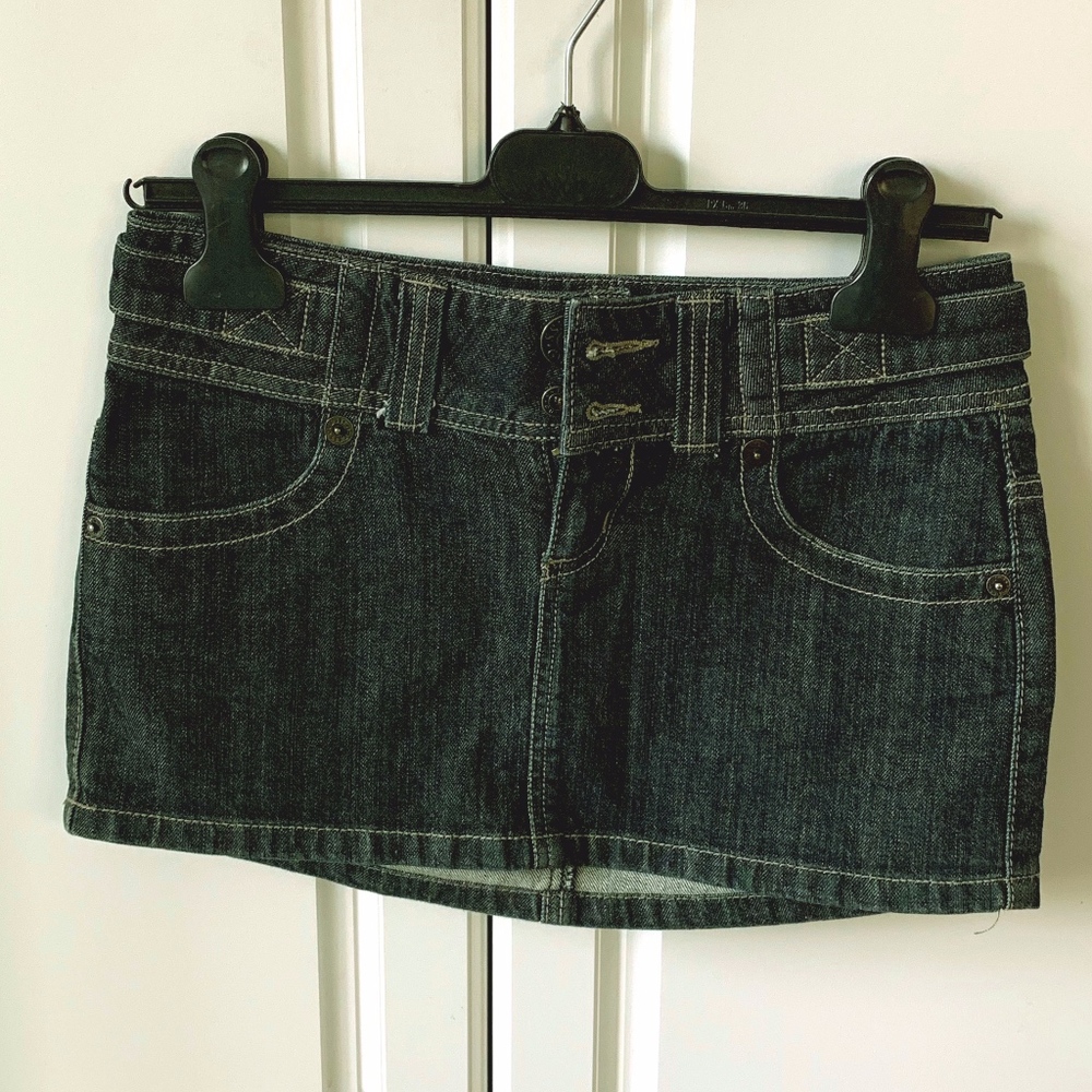 GUESS mini denim skirt
